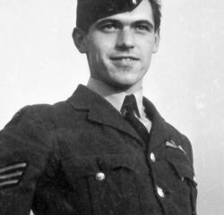 Miroslav Štandera, the honorary citizen of Pilsen and RAF fighter pilot passed away 10 years ago