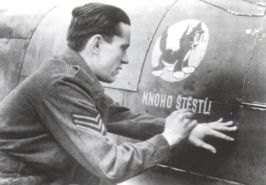 Před 105 lety se v Plzni narodil plukovník in memoriam, pilot RAF Karel Pavlík.