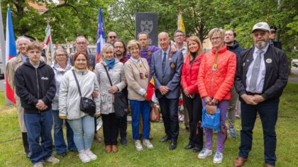 U památníků se dnes vzpomínalo na válečné veterány