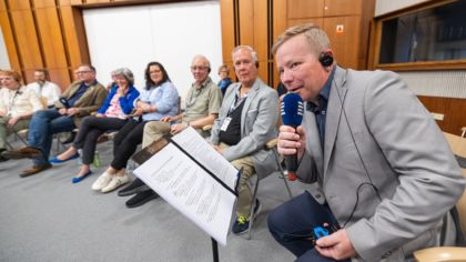 Setkání rodin osvoboditelů se studenty provázely emoce