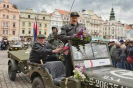 Dnes by tomu bylo 102 let, co se narodil veterán, osvoboditel města Plzně a jihozápadních Čech, příslušník slavné 2. pěší divize, PAN plukovník Earl Ingram