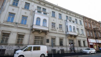 The city of Pilsen has launched  Klatovská třída 19 bulding reconstruction. In two years, it will be transformed into a unique museum for tourists from all over the world.